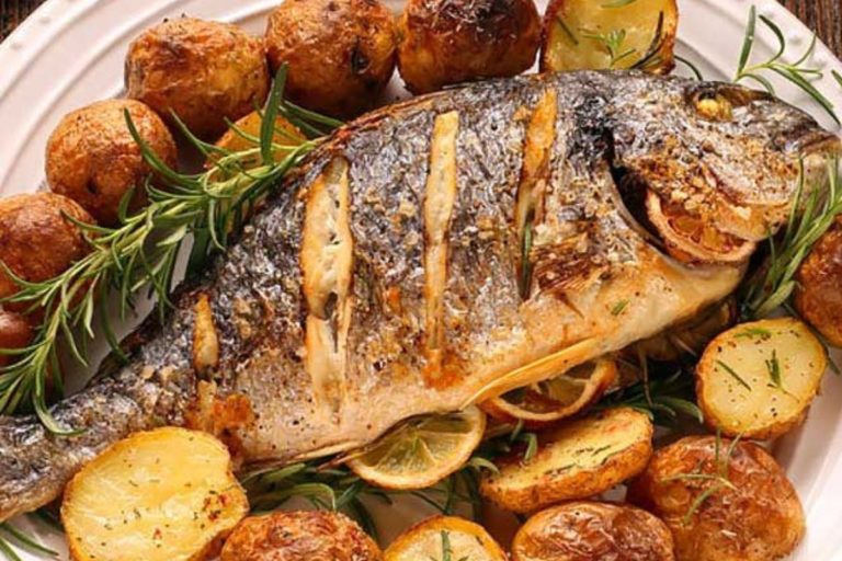 Como Fazer Peixe assado no forno prato delicioso perfeito para toda a sua família